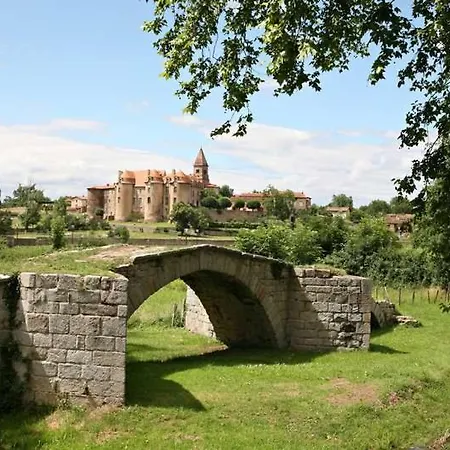 Domaine De Laverchere Pommiers (Loire)