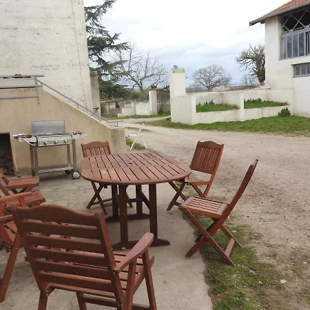 Domaine De Laverchere Bed & Breakfast *